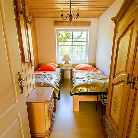 Haus Waldwiese 3* جوسلار