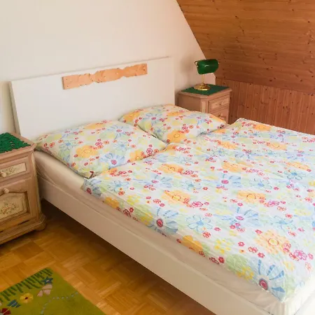 Haus Waldwiese Bed & Breakfast 3*